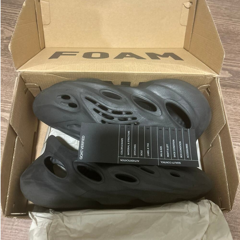 Adidas Yeezy Foam Runner Onyx HP8739 Size 9 VNDS GOAT Verified